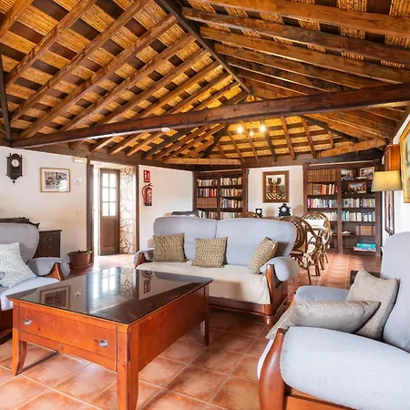 维拉德拉霍亚乡村旅馆 圣米格尔德阿沃纳