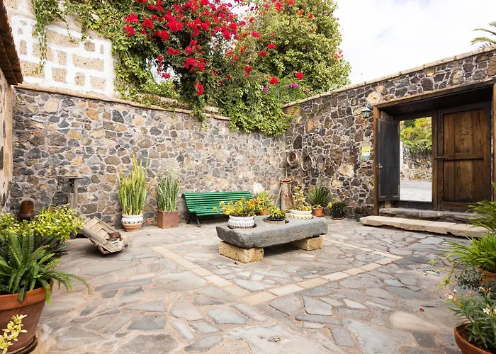 Vera De La Hoya * San Miguel de Abona